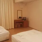 Seasons 2 Hotel